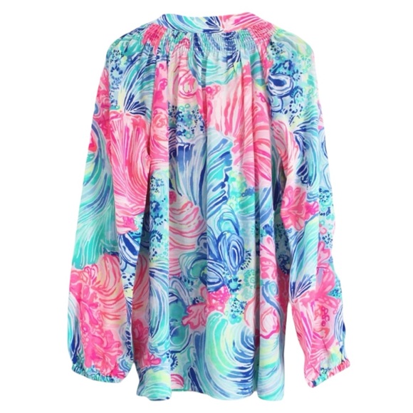 LILLY PULITZER 100% Silk Elsa Blouse in “Beach Please” Size Large — SO PRETTY!!! - Picture 4 of 8